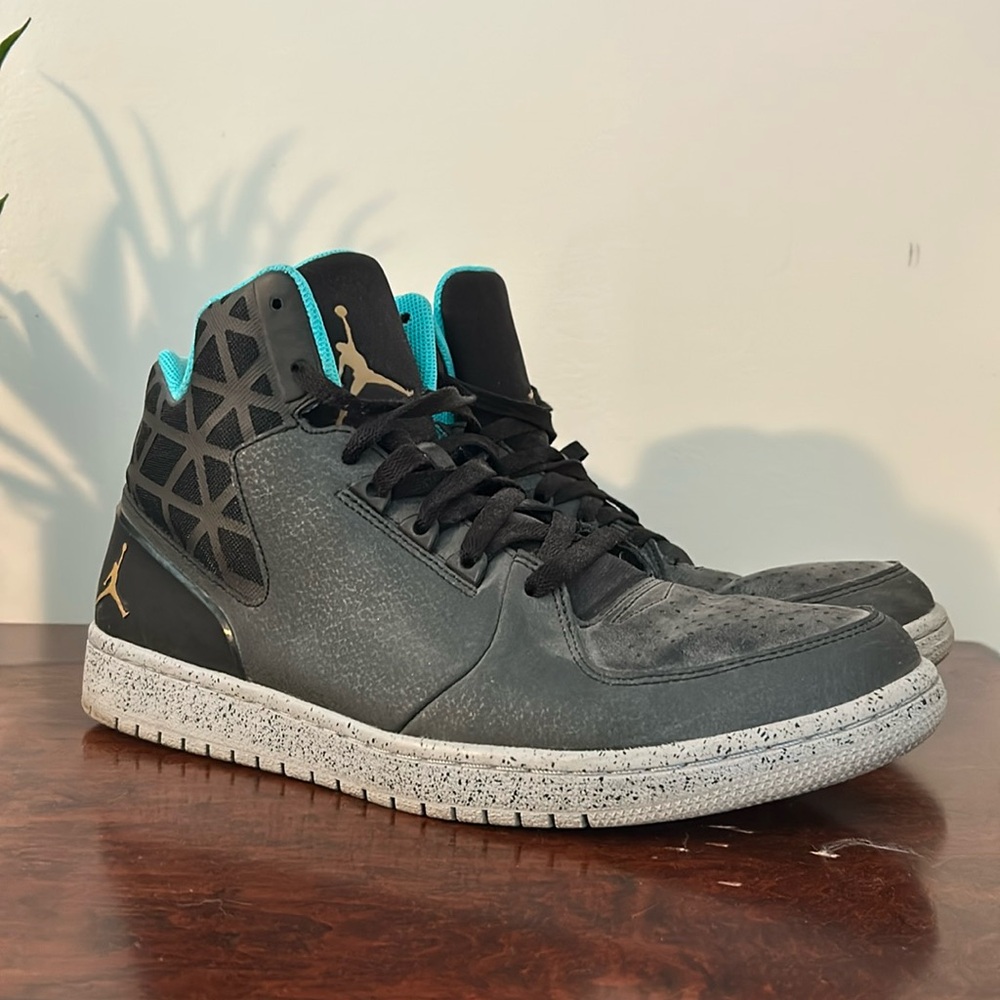 Men’s Jordan’s size 12
